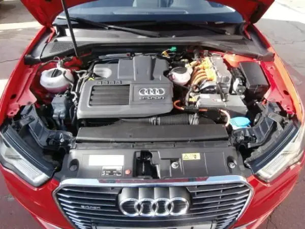 Audi A3 Sportback 2015 - 17500 EUR, 195633 km - AUTO.MOTO.pt - 195633km - foto 38 de 41
