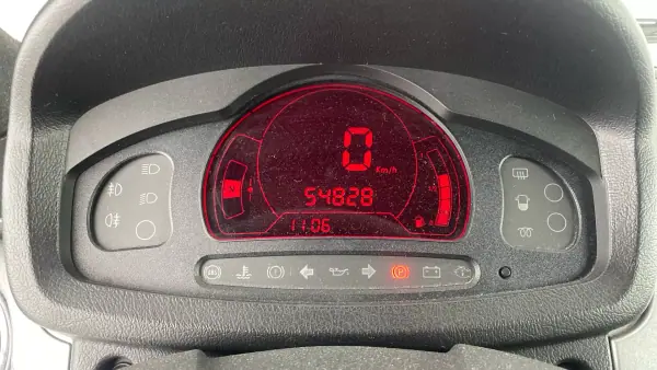 Ligier JS RC 2015 - 7950 EUR, 54829 km - AUTO.MOTO.pt - 54829km - foto 7 de 17