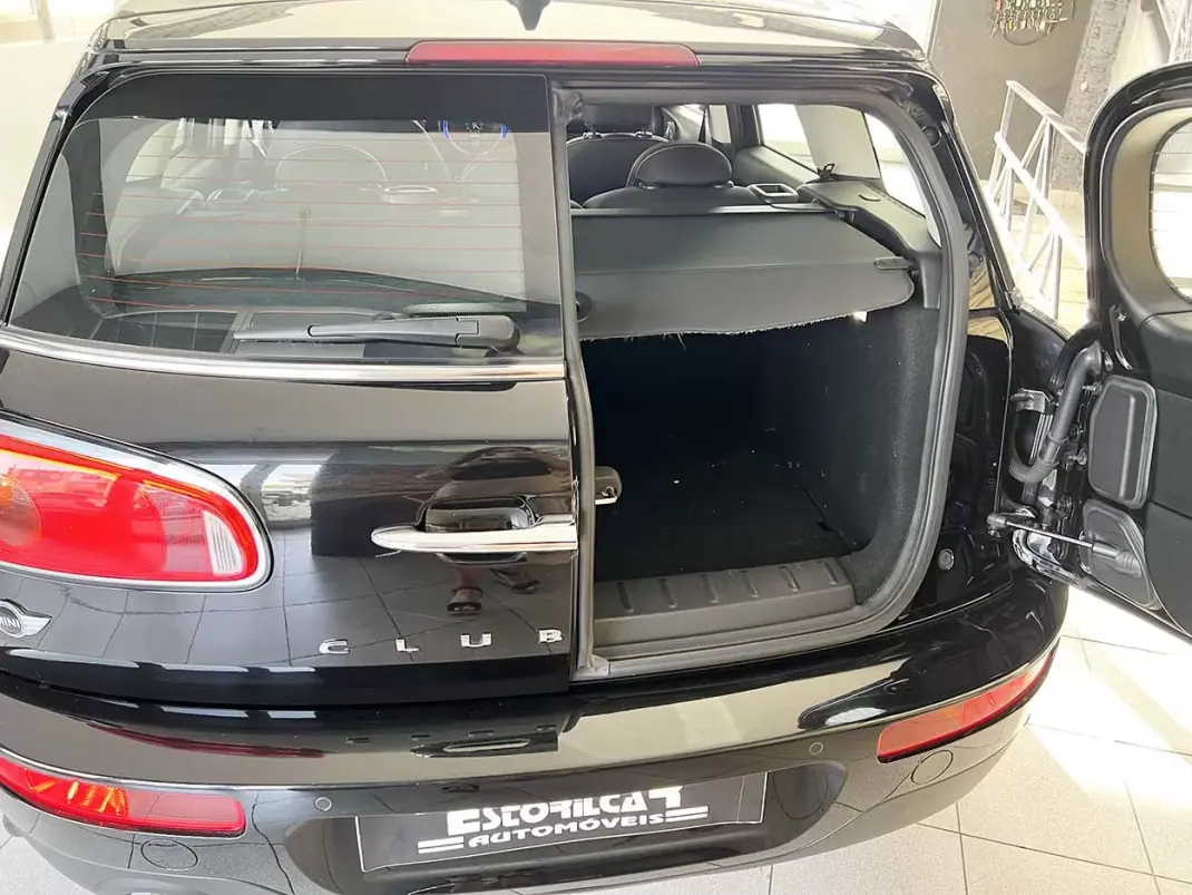 MINI Clubman 2018 - 16800 EUR, 122806 km - 122806km - foto 22 de 23