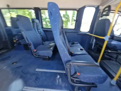 Fiat Ducato 2004 - 10500 EUR, 275000 km - AUTO.MOTO.pt - 275000km - foto 4 de 11