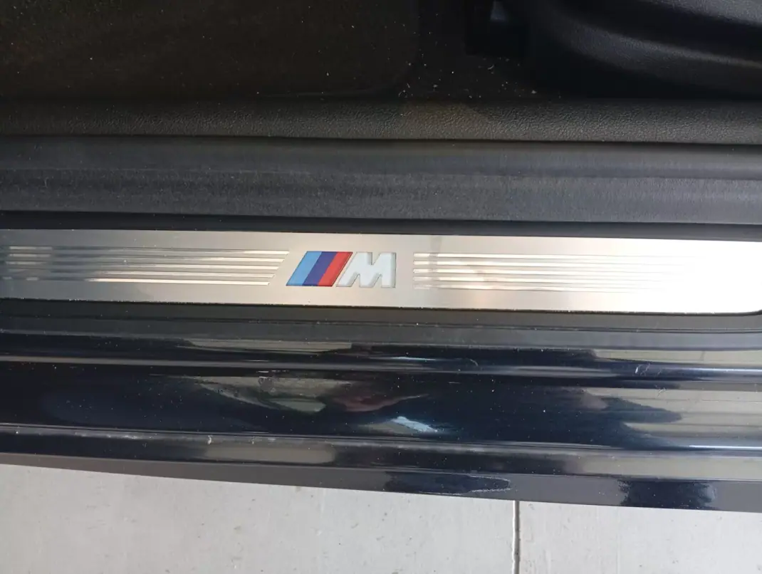 BMW 520 2017 - 33950 EUR, 225000 km - AUTO.MOTO.pt - 225000km - foto 21 de 21