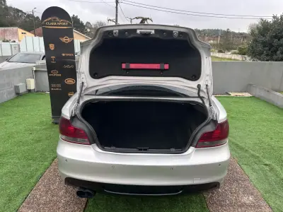 BMW 120 2008 - 12900 EUR, 300000 km - AUTO.MOTO.pt - 300000km - foto 20 de 39