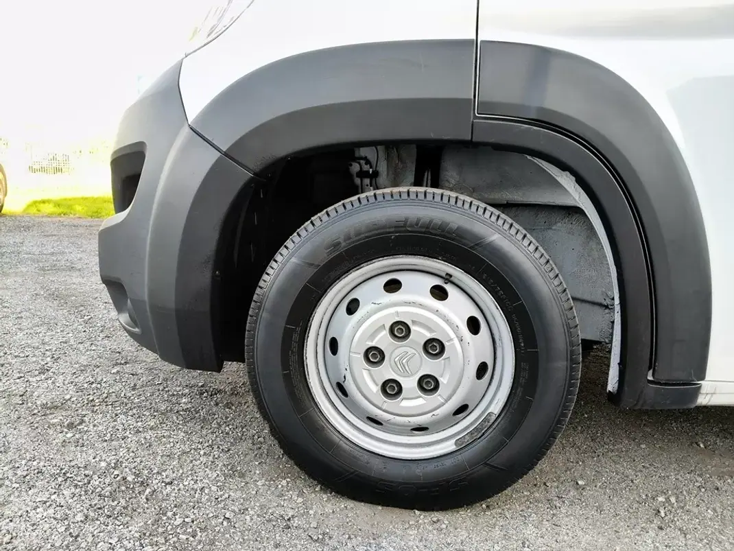 Citroën 2022 - 27490 EUR, 134113 km - AUTO.MOTO.pt - 134113km - foto 23 de 26