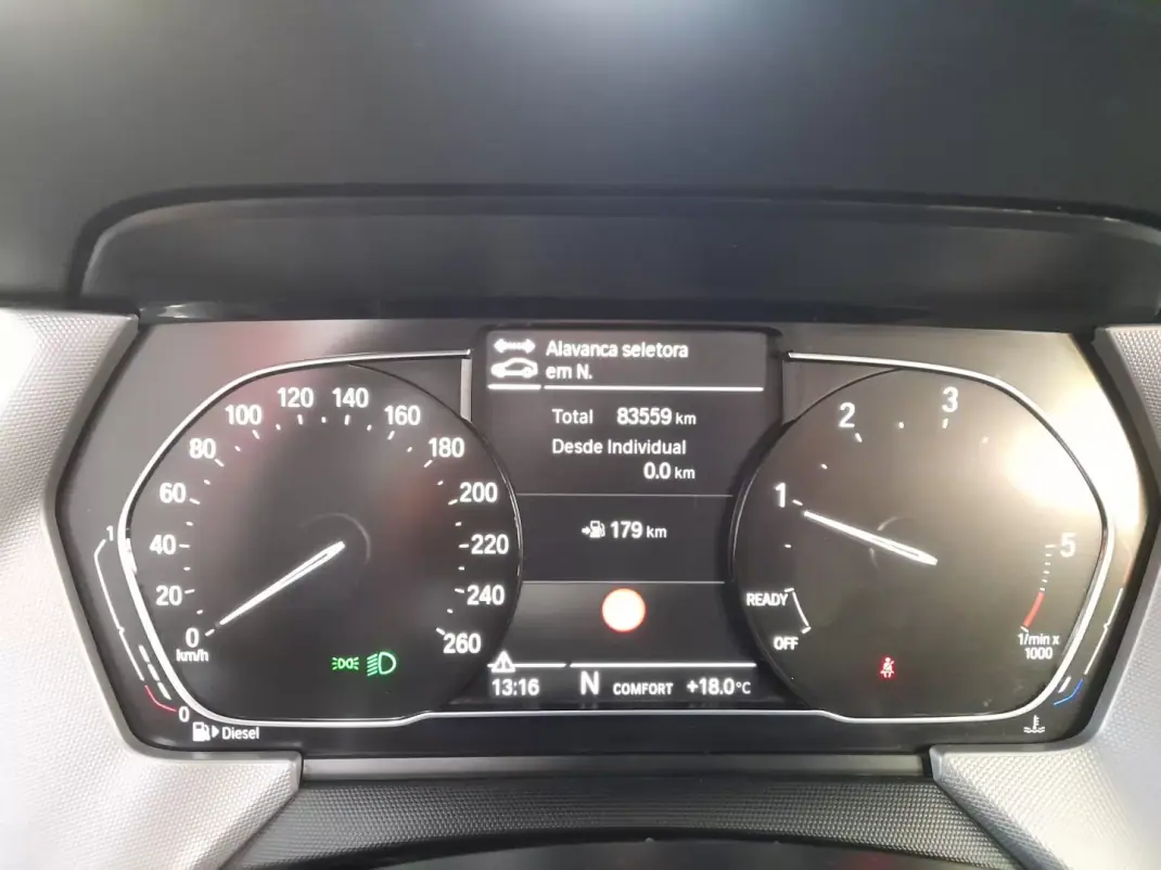 BMW 116 2022 - 23490 EUR, 83559 km - AUTO.MOTO.pt - 83559km - foto 13 de 16
