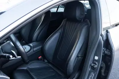 Mercedes-Benz CLS 220 2020 - 52900 EUR, 145000 km - AUTO.MOTO.pt - 145000km - foto 13 de 35