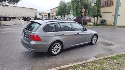 BMW 320 2010 - 12890 EUR, 157813 km - AUTO.MOTO.pt - 157813km - foto 18 de 41
