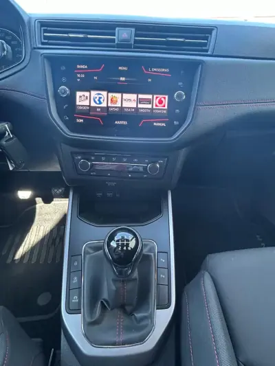 SEAT Arona 2020 - 14000 EUR, 152238 km - AUTO.MOTO.pt - 152238km - foto 19 de 22