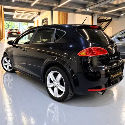 SEAT Leon 2006 — foto 5 de 10