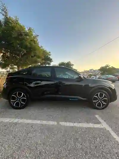 Citroën e-C4 2022 - 19250 EUR, 43300 km - AUTO.MOTO.pt - 43300km - foto 14 de 16