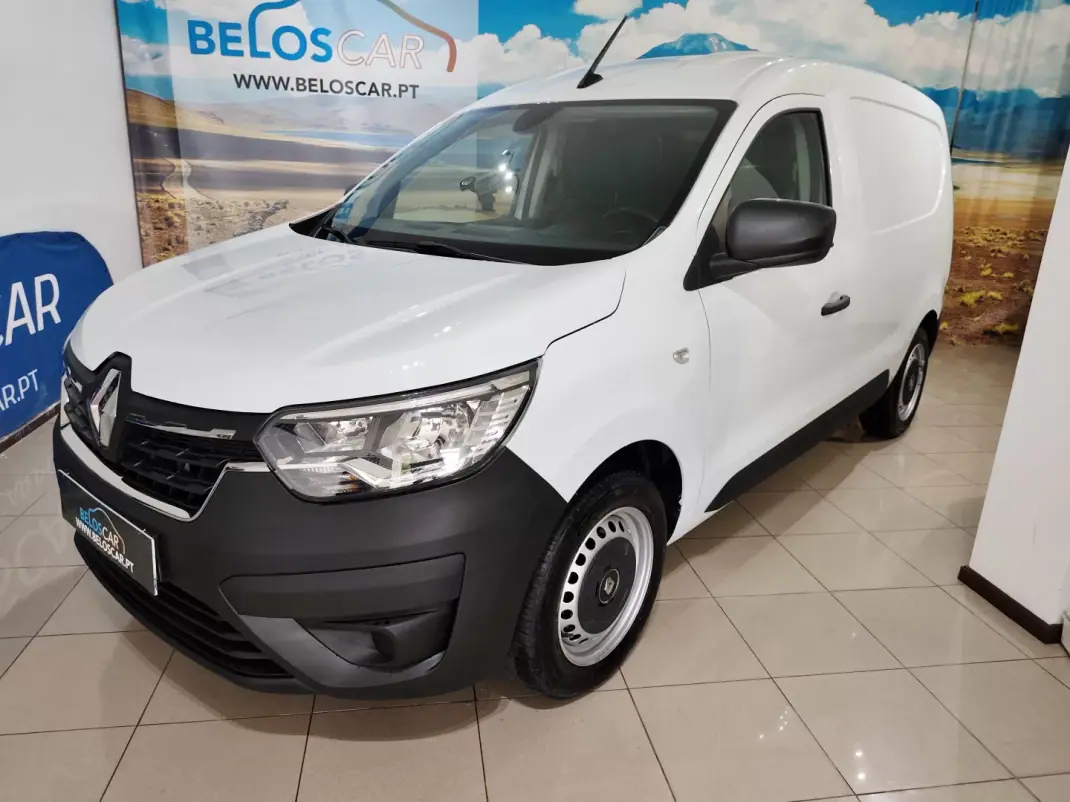 Renault 2022 - 13990 EUR, 66000 km - AUTO.MOTO.pt - 66000km - foto 4 de 21