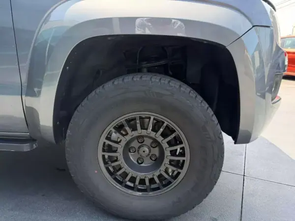 Volkswagen Amarok 2011 - 22900 EUR, 223000 km - AUTO.MOTO.pt - 223000km - foto 9 de 9