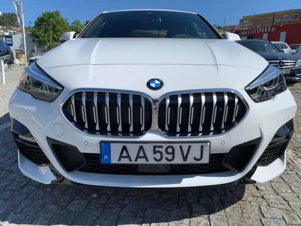 BMW 220 Gran Coupé 2020 - 42500 EUR, 101000 km - AUTO.MOTO.pt - 101000km - foto 4 de 13