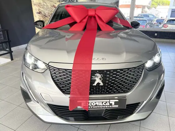Peugeot e-2008 2023 — foto 3 de 25