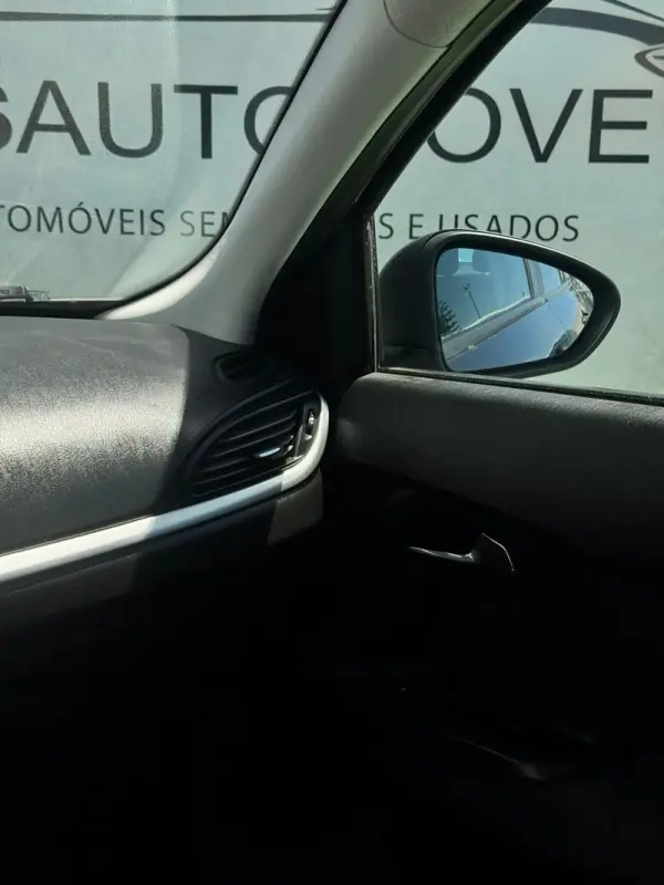 Fiat Tipo Station Wagon 2018 - 8990 EUR, 170836 km - AUTO.MOTO.pt - 170836km - foto 14 de 21