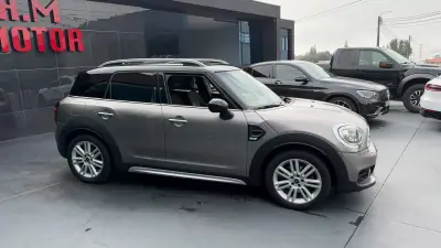 MINI Countryman 2017 — photo 3 of 15