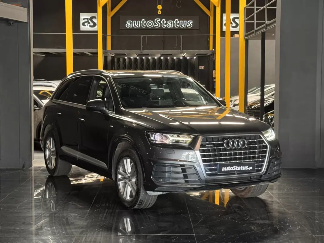 Audi Q7 2019 - 49990 EUR, 139800 km - AUTO.MOTO.pt - 139800km - foto 1 de 31