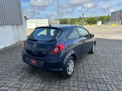 Opel Corsa 2013 - 8490 EUR, 110000 km - AUTO.MOTO.pt - 110000km - foto 4 de 16