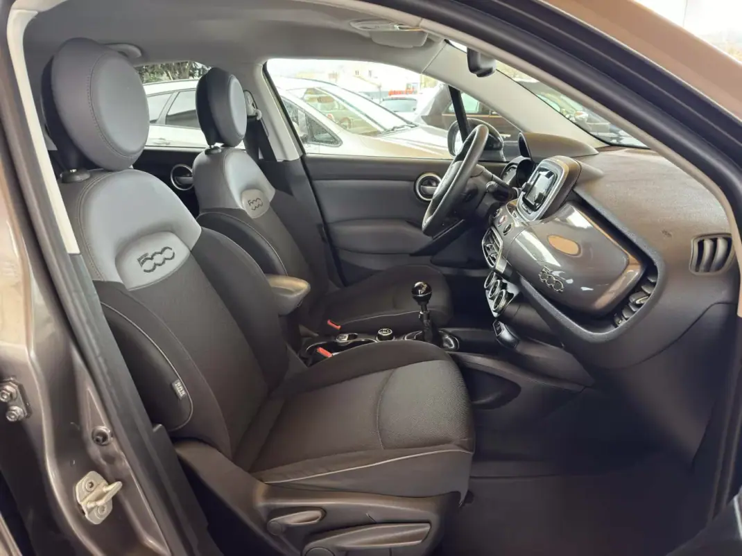 Fiat 500X 2015 - 12500 EUR, 129217 km - AUTO.MOTO.pt - 129217km - foto 28 de 31