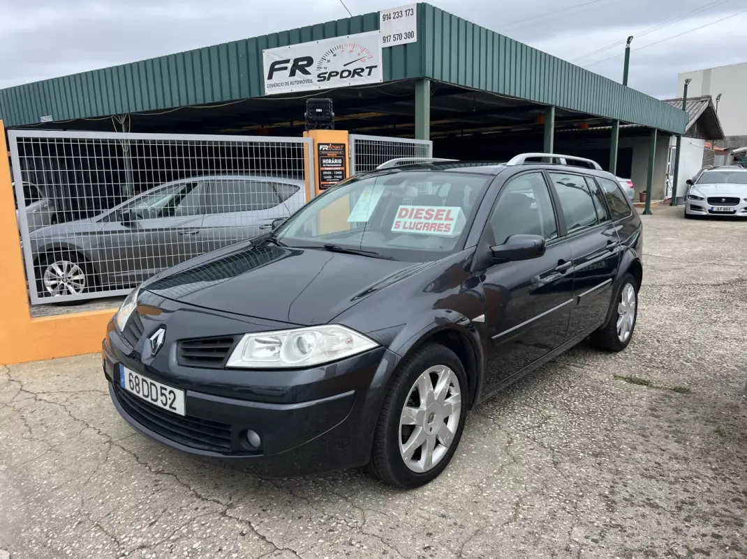 Renault Mégane Break 2007 - 4900 EUR, 141337 km - AUTO.MOTO.pt - 141337km - foto 1 de 19