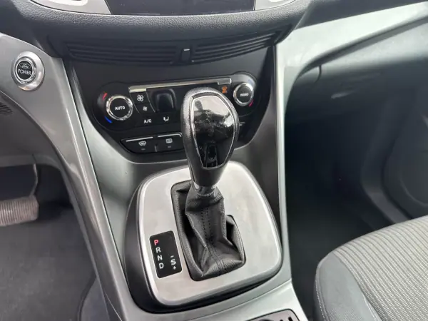 Ford C-Max 2012 - 10990 EUR, 176000 km - 176000km - foto 15 de 16