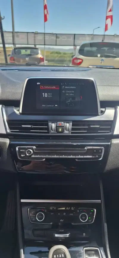 BMW 216 Gran Tourer 2018 - 12950 EUR, 199000 km - AUTO.MOTO.pt - 199000km - foto 10 de 23