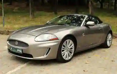 Jaguar XK- 2 DOOR, 4 SEAT CONVERTIBLE 2011 - 52500 EUR, 131000 km - foto 4 de 15