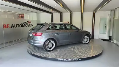 Audi A3 Sportback 2013 - 9900 EUR, 274066 km - AUTO.MOTO.pt - 274066km - foto 4 de 58