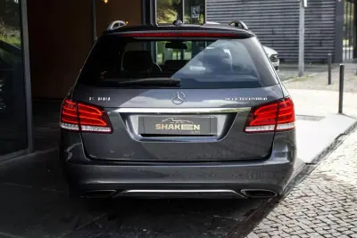 Mercedes-Benz E 300 2015 - 15990 EUR, 256669 km - AUTO.MOTO.pt - 256669km - foto 10 de 36