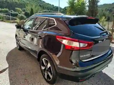 Nissan Qashqai 2017 — foto 6 de 15