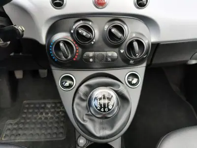 Fiat 500 2021 - 11500 EUR, 127171 km - AUTO.MOTO.pt - 127171km - foto 14 de 22