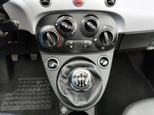 Fiat 500 2021 - 11500 EUR, 127171 km - AUTO.MOTO.pt - 127171km - foto 14 de 22