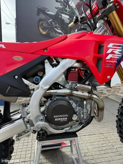 Honda CRF® 450RWE 2026 - 14200 EUR, 11 km - AUTO.MOTO.pt - 11km - foto 6 de 7