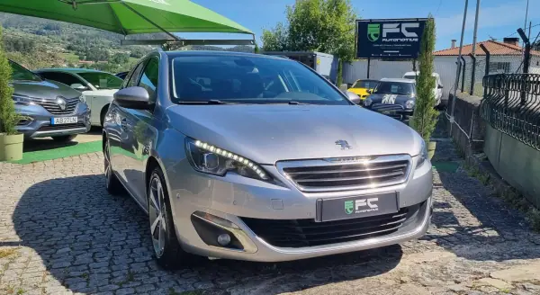 Peugeot 308 SW 2014 - 9250 EUR, 265000 km - AUTO.MOTO.pt - 265000km - foto 2 de 30