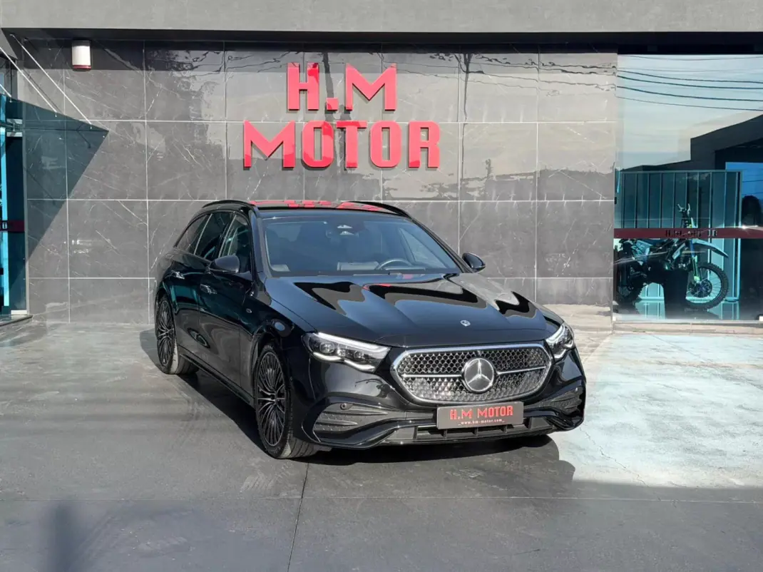 Mercedes-Benz E 300 2025 - 64500 EUR, 24000 km - AUTO.MOTO.pt - 24000km - foto 1 de 16