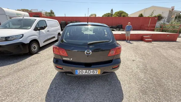 Mazda 3 2005 - 3500 EUR, 168000 km - AUTO.MOTO.pt - 168000km - foto 8 de 49