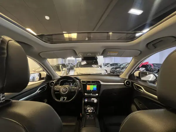 MG ZS 2020 - 17990 EUR, 40000 km - AUTO.MOTO.pt - 40000km - foto 9 de 60