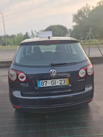 Volkswagen Golf Plus 2008 - 95 EUR, 202113 km - AUTO.MOTO.pt - 202113km - foto 5 de 9