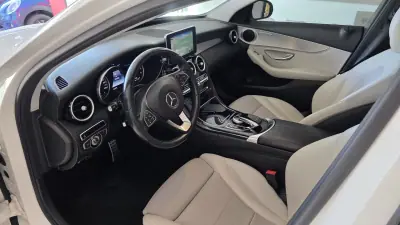 Mercedes-Benz C 350 2015 - 22500 EUR, 187084 km - AUTO.MOTO.pt - 187084km - foto 6 de 54