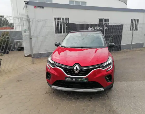 Renault Captur 2024 - 21900 EUR, 49930 km - AUTO.MOTO.pt - 49930km - foto 3 de 16