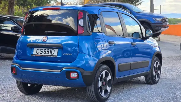 Fiat Panda 2023 - 12250 EUR, 10500 km - 10500km - foto 5 de 22