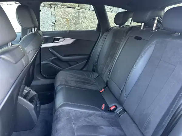 Audi A4 Avant 2016 - 20990 EUR, 189000 km - 189000km - foto 53 de 54