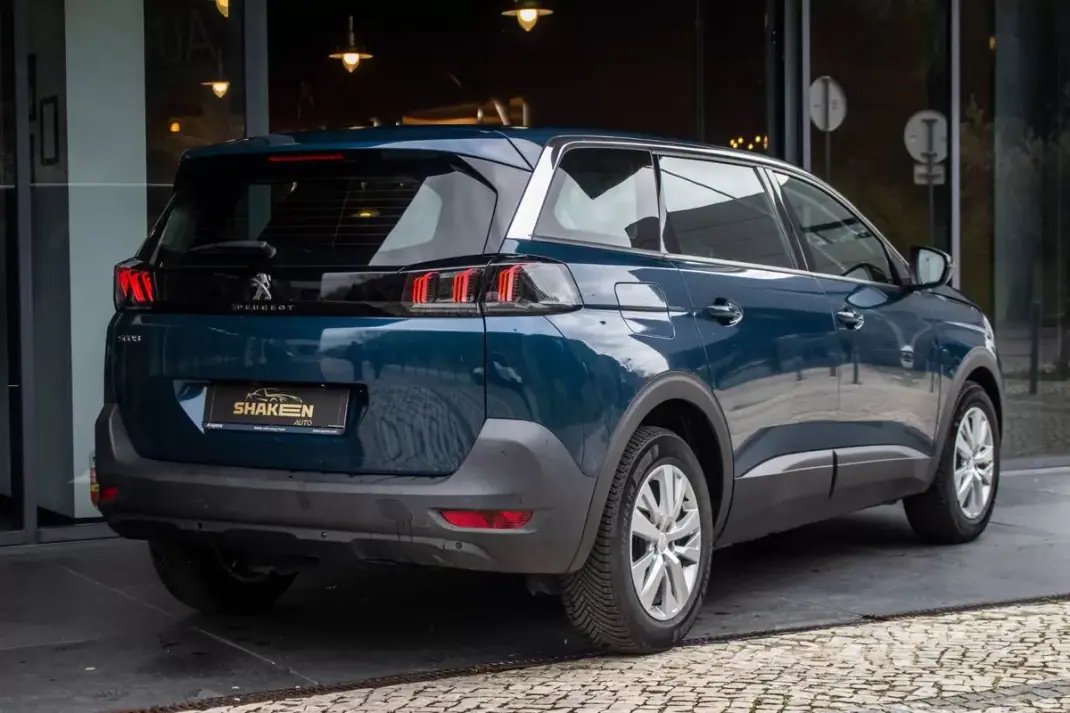 Peugeot 5008 2022 - 17900 EUR, 137616 km - AUTO.MOTO.pt - 137616km - foto 4 de 42