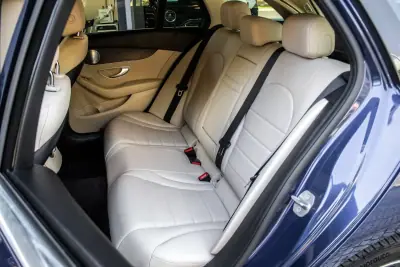 Mercedes-Benz C 300 2020 - 23990 EUR, 147104 km - AUTO.MOTO.pt - 147104km - foto 26 de 40