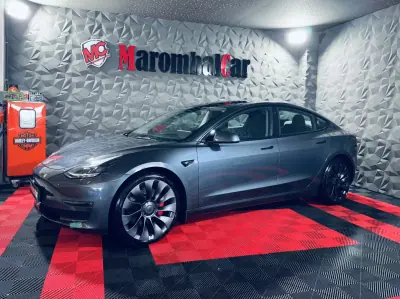 Tesla Model 3 2022 - 70718km