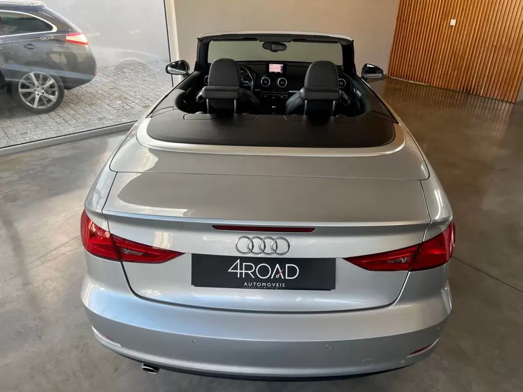 Audi A3 Cabrio 2015 - 17500 EUR, 150000 km - AUTO.MOTO.pt - 150000km - foto 38 de 60