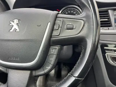 Peugeot 508 SW 2014 - 8450 EUR, 217000 km - AUTO.MOTO.pt - 217000km - foto 18 de 52