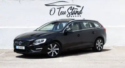 Volvo V60 2013 - 242000km