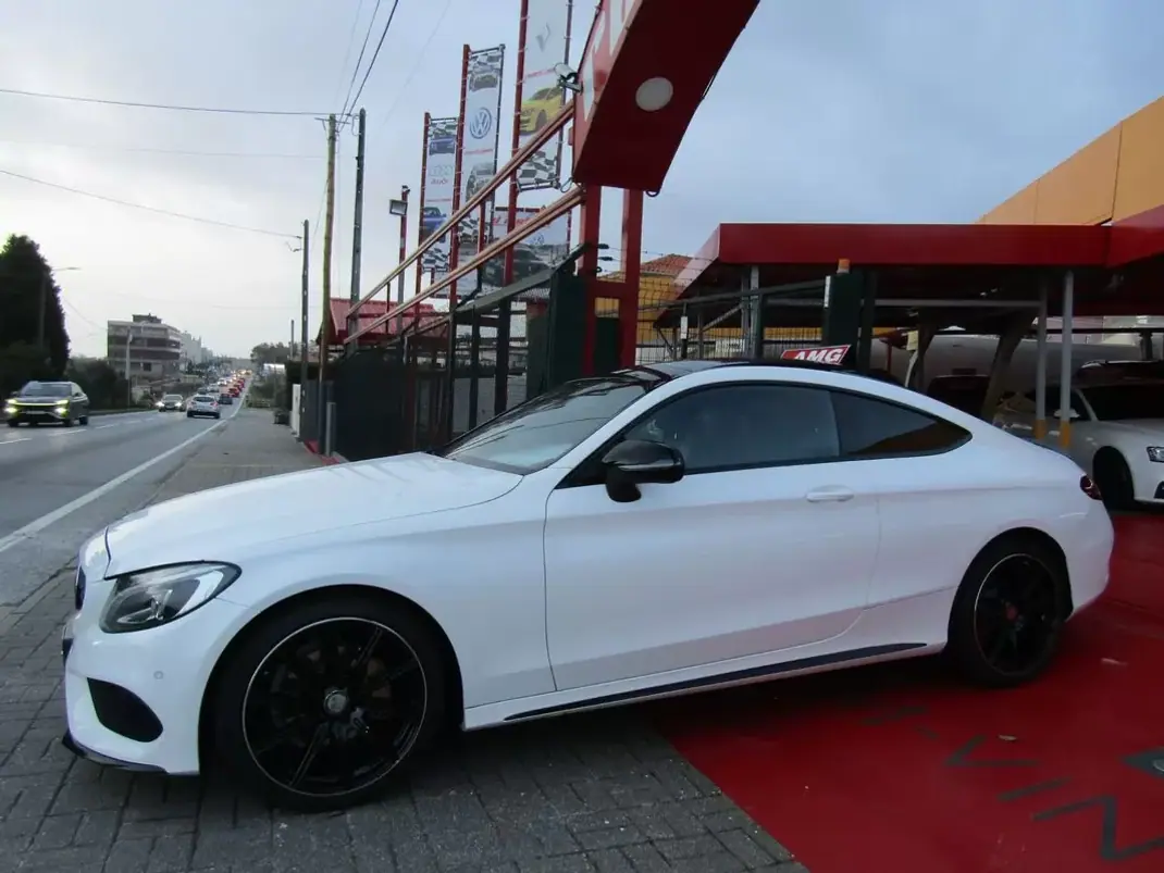 Mercedes-Benz C 220 2016 - 28499 EUR, 185210 km - 185210km - foto 7 de 30