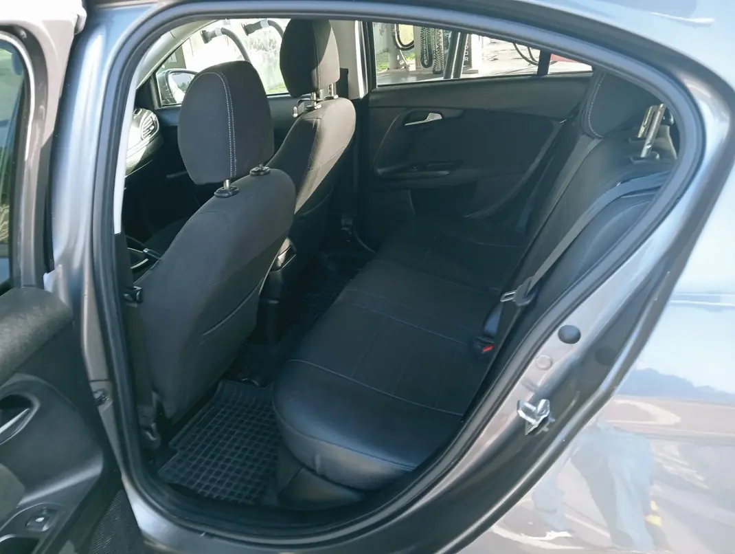 Fiat Tipo 2021 - 11000 EUR, 205000 km - 205000km - foto 6 de 7