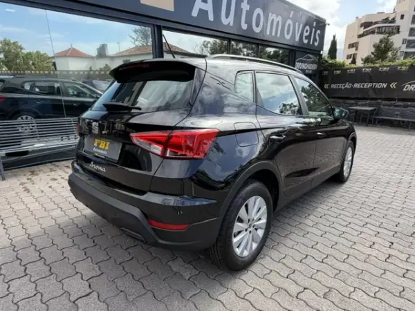 SEAT Arona 2022 - 16900 EUR, 88700 km - AUTO.MOTO.pt - 88700km - foto 9 de 12